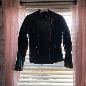 Great leather jacket rarely been worn.